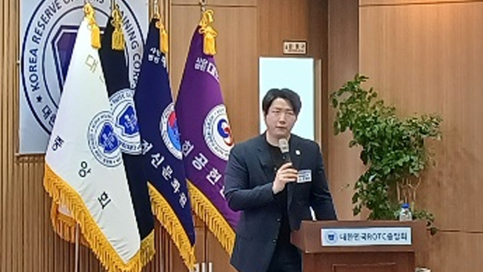 250412_제50회리더십아카데미_특강.jpg